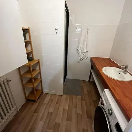 4 Personnes - Ambiance Cosy - Proche Universites Apartment